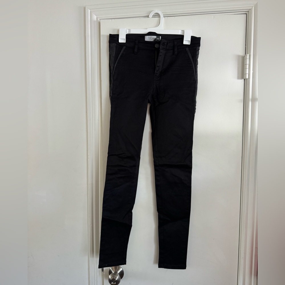 Troa black skinny pants size 27